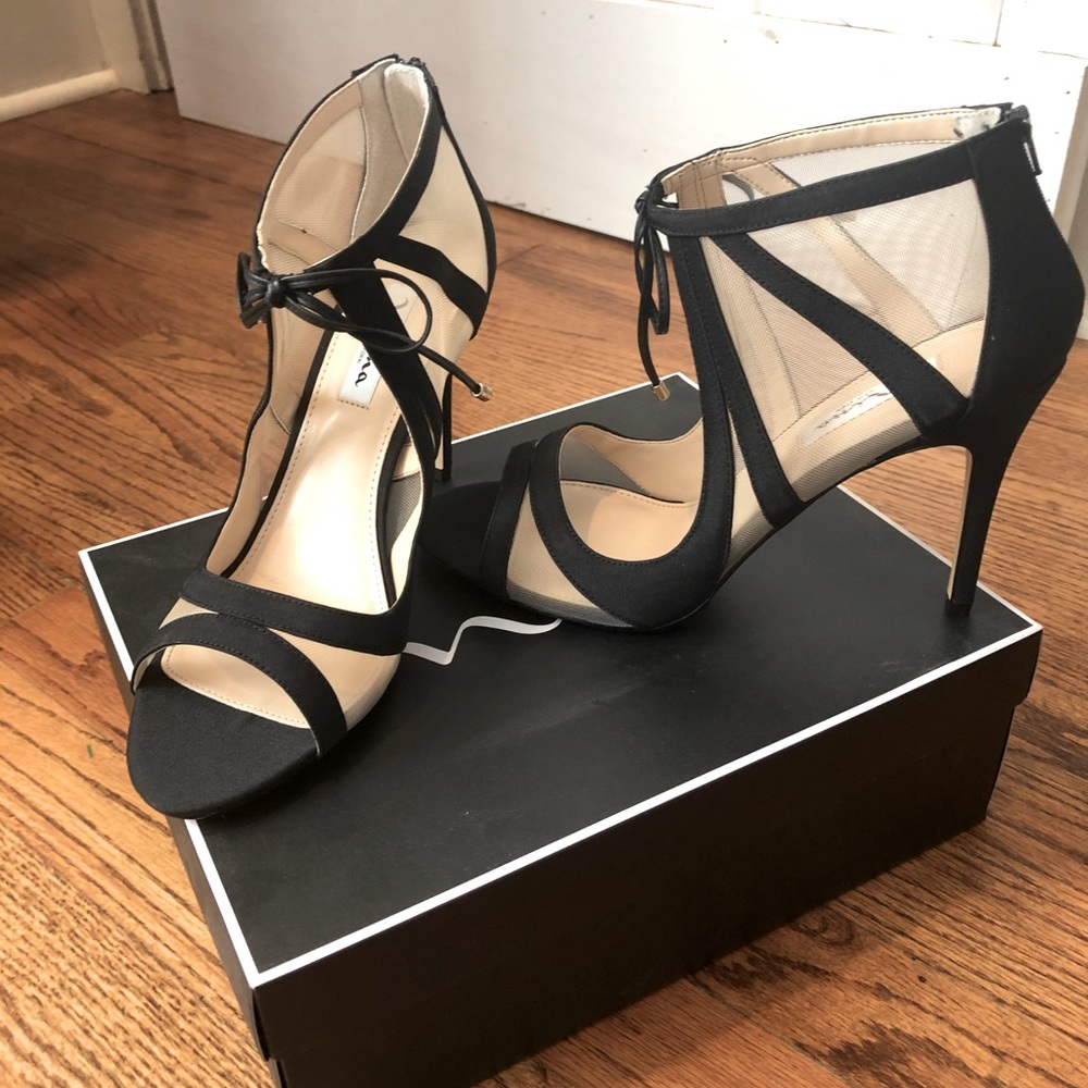 Black Nina Cherie Dress Pump size 9.5/41